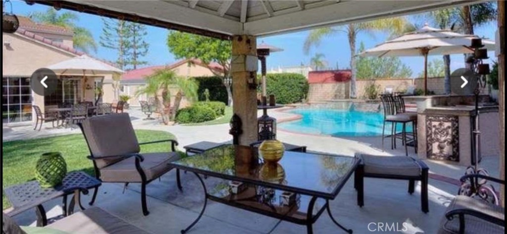 668 Rainbow Place