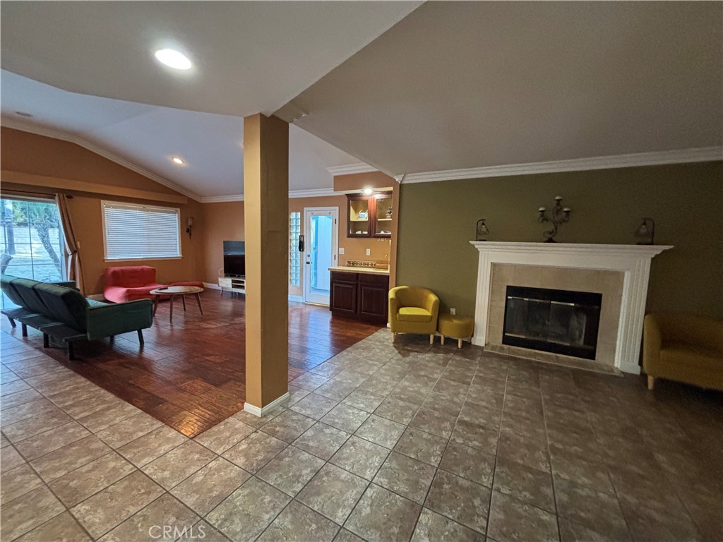 668 Rainbow Place