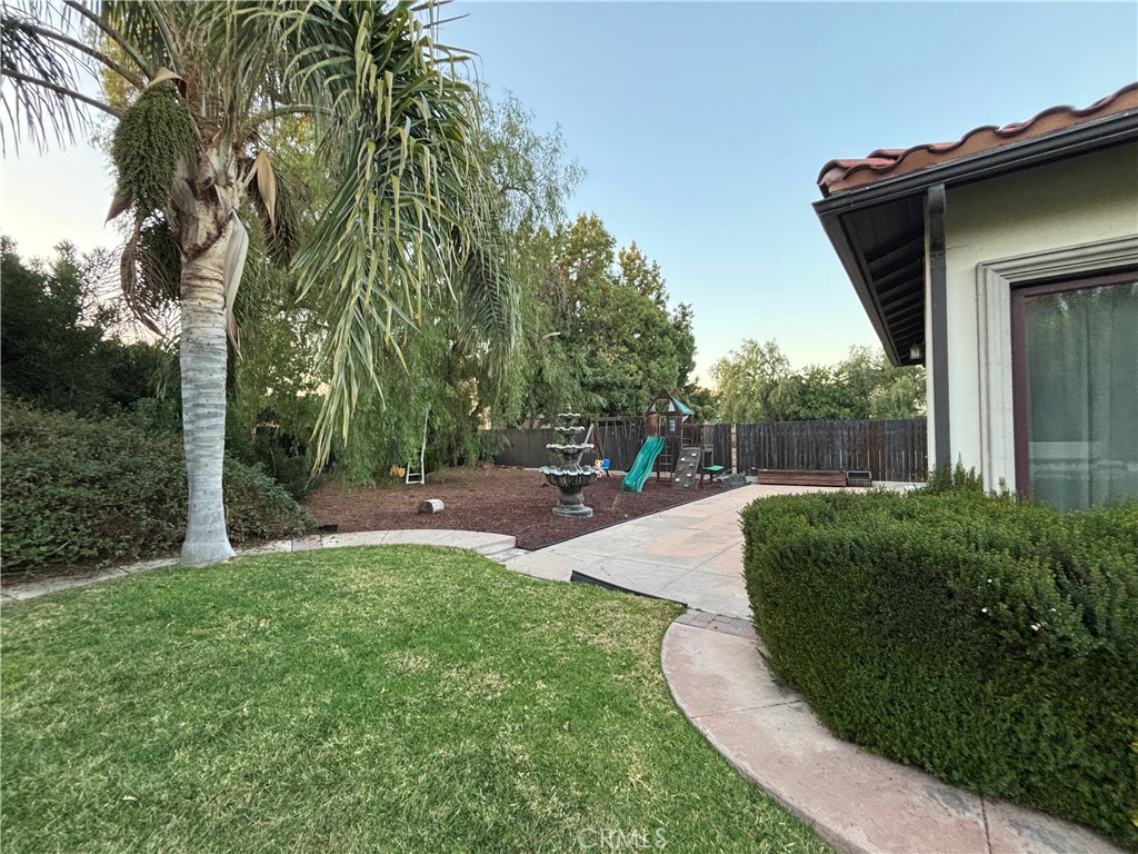 4141 Prospect Avenue