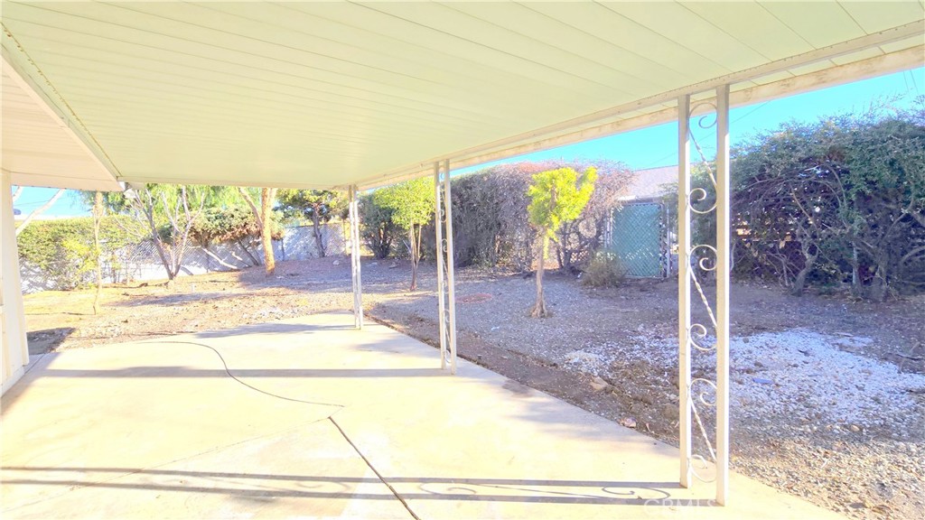28890 Glen Oaks Drive