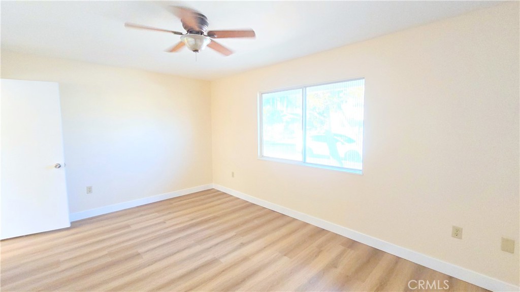 28890 Glen Oaks Drive
