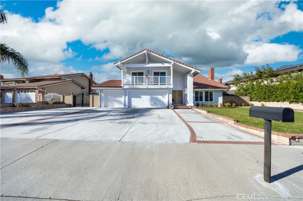 20745 Kelfield Drive