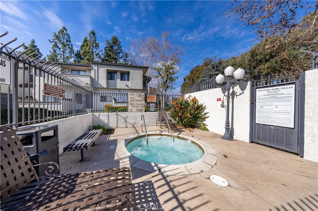29 Blackbird Lane