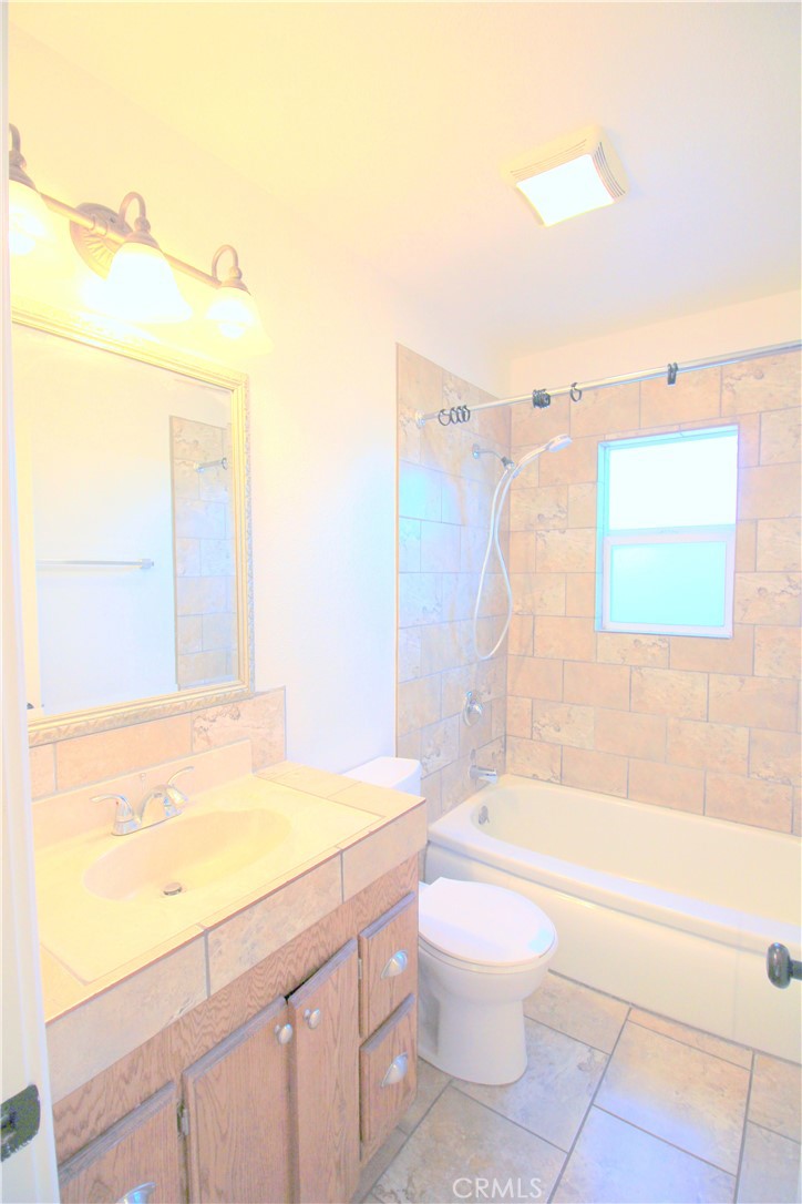 1949 S San Antonio Avenue