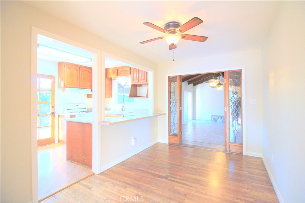 1949 S San Antonio Avenue