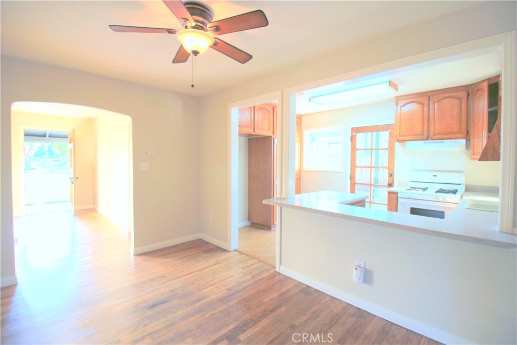 1949 S San Antonio Avenue