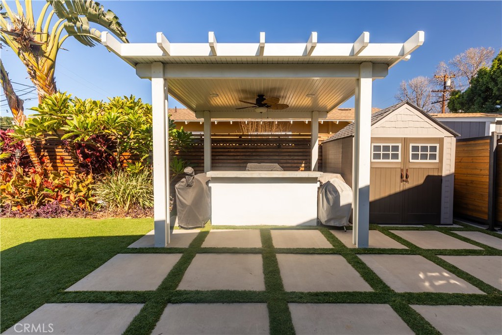 2015 S Eileen Drive