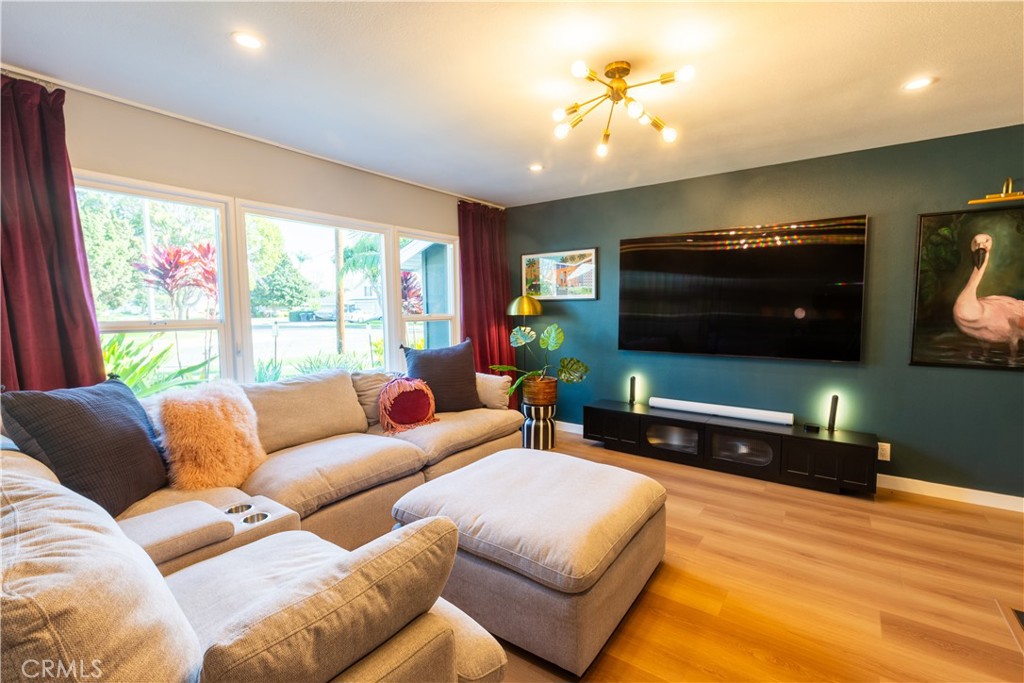 2015 S Eileen Drive
