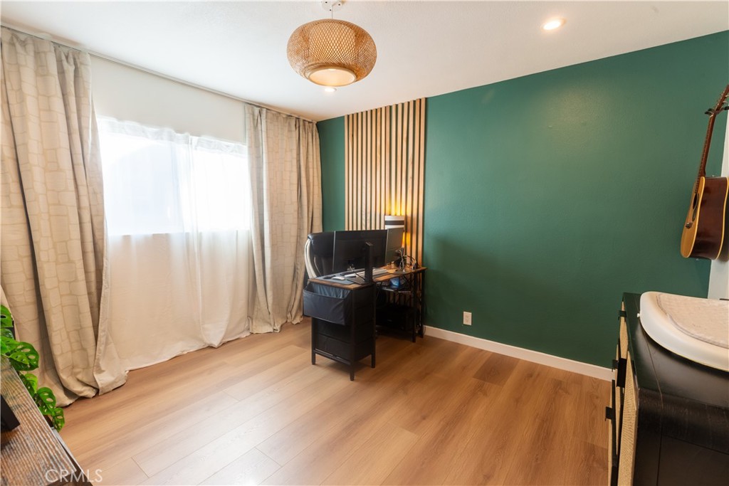 2015 S Eileen Drive