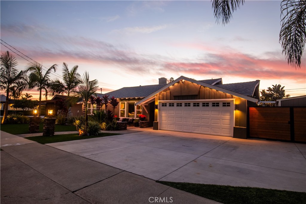 2015 S Eileen Drive