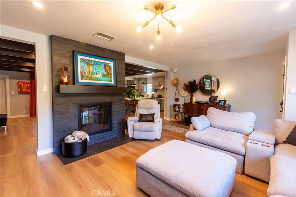 2015 S Eileen Drive