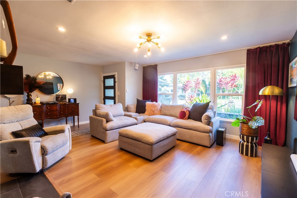 2015 S Eileen Drive