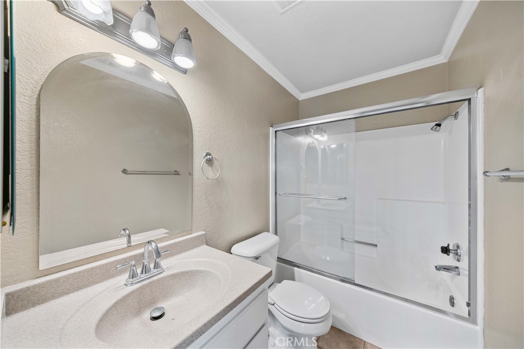 1309 W Mission Boulevard U3