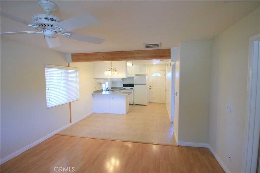 6121 Riverside Drive