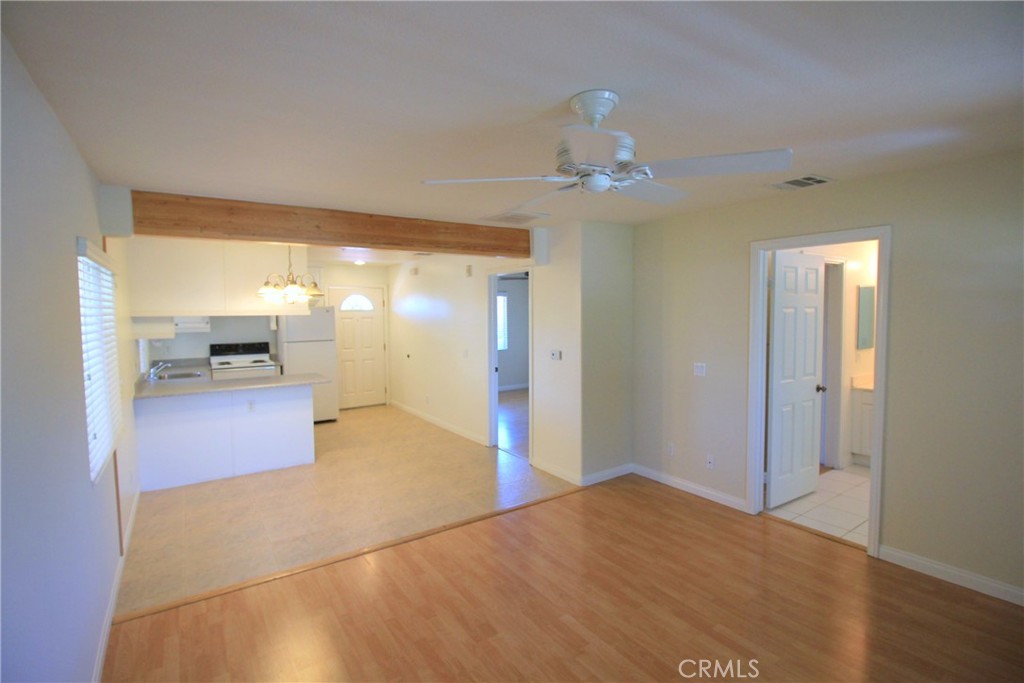 6121 Riverside Drive