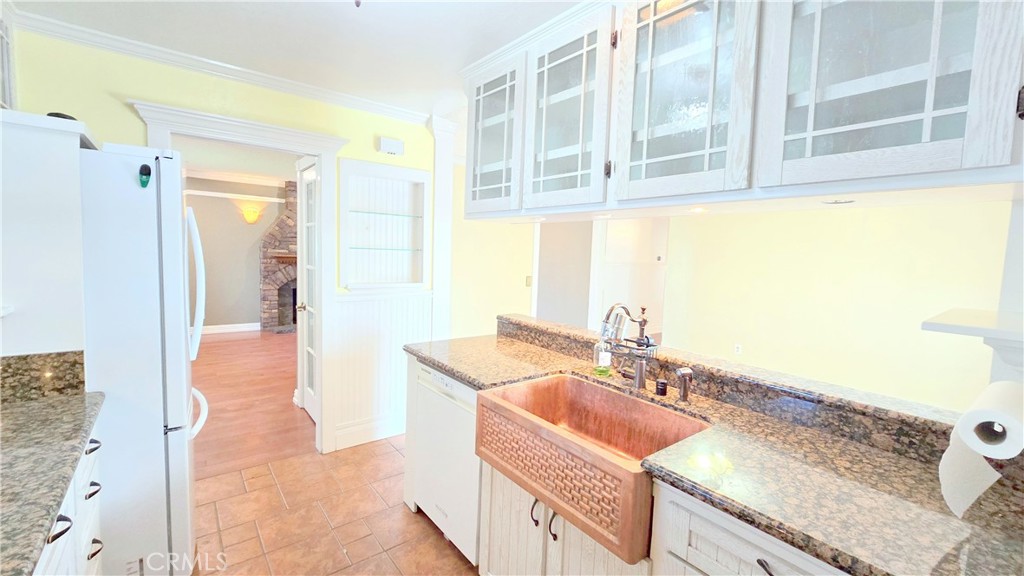 1368 N Balboa Avenue