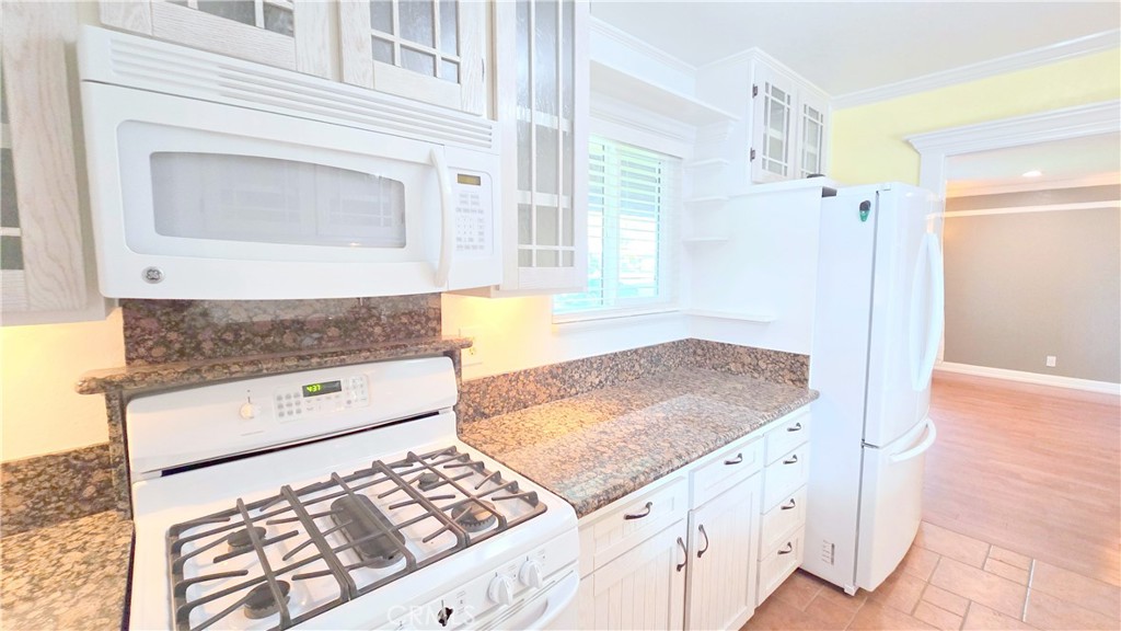 1368 N Balboa Avenue