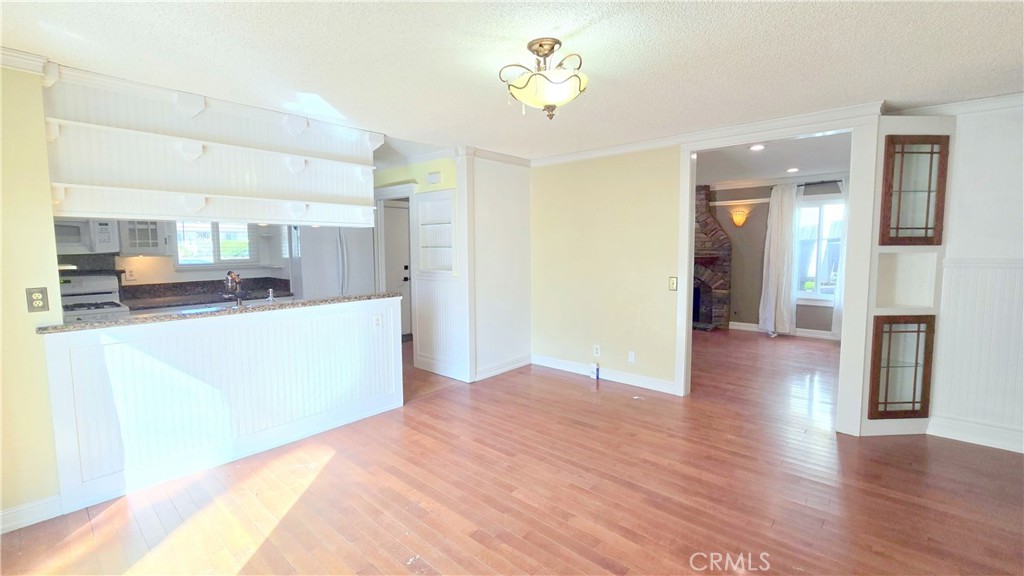 1368 N Balboa Avenue