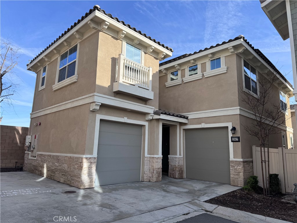 13817 Farmhouse Avenue