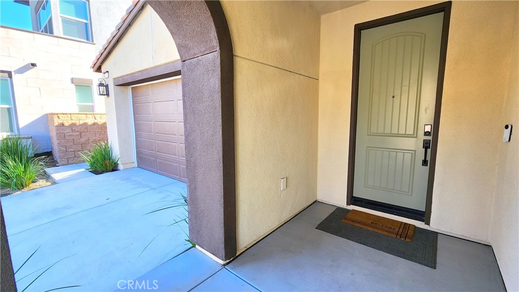 2664 E Scarlett Lane