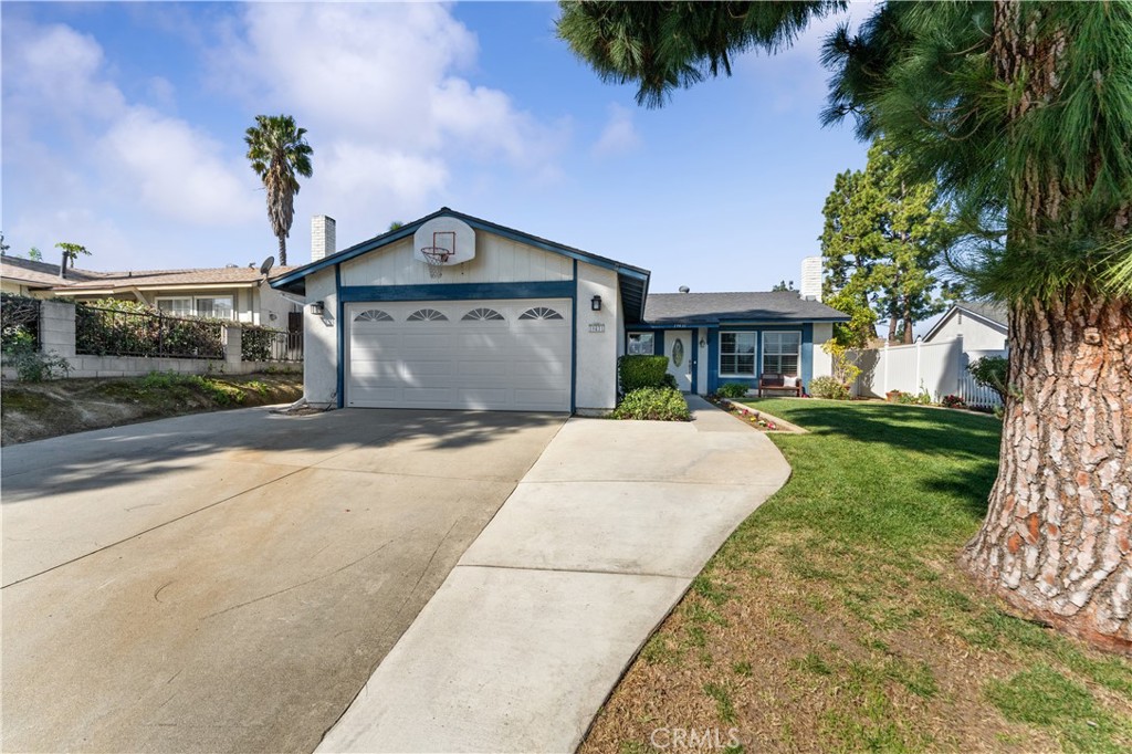 19431 Pilario Street