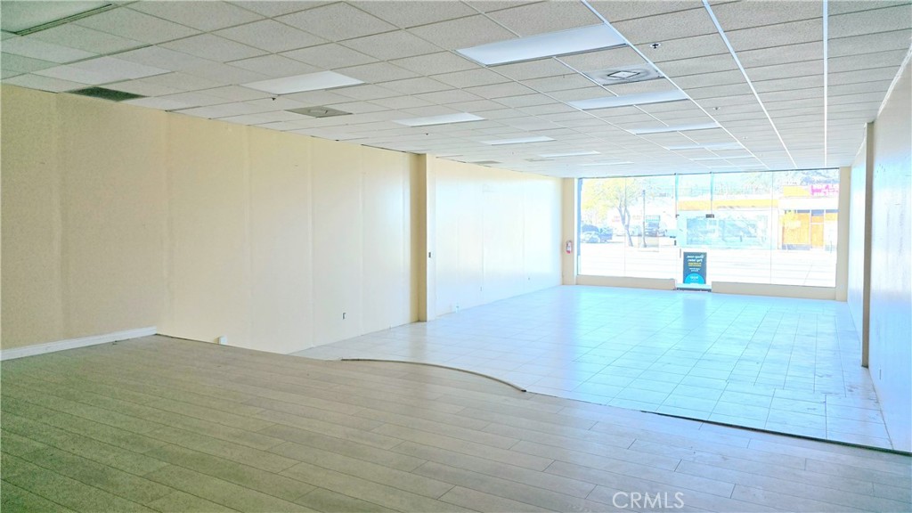 9496 Magnolia Avenue 103