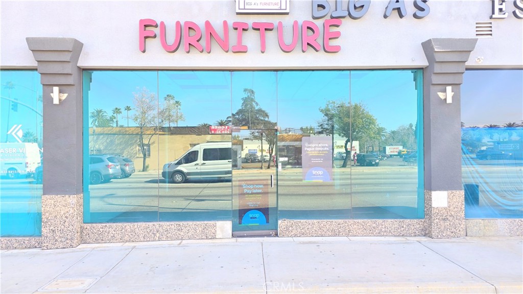 9496 Magnolia Avenue 103