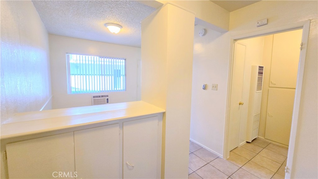 1026 W Granada Court 4
