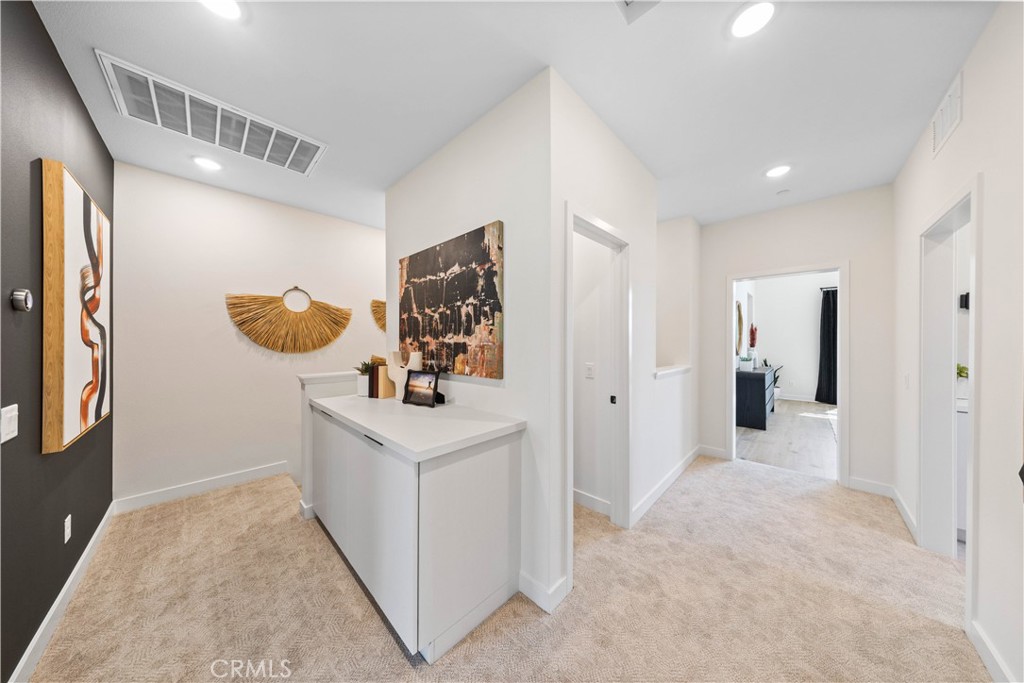 22013 Florence Circle