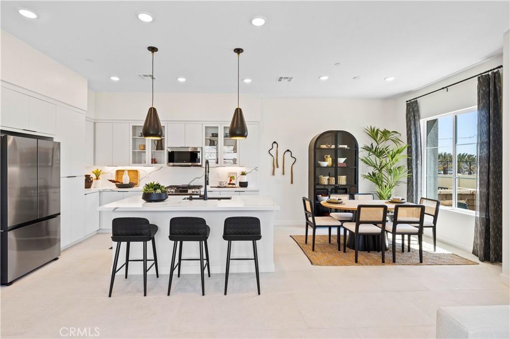 22013 Florence Circle