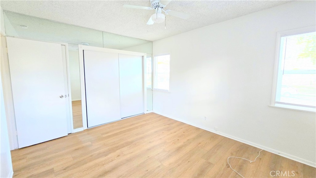 873 N 9th Avenue