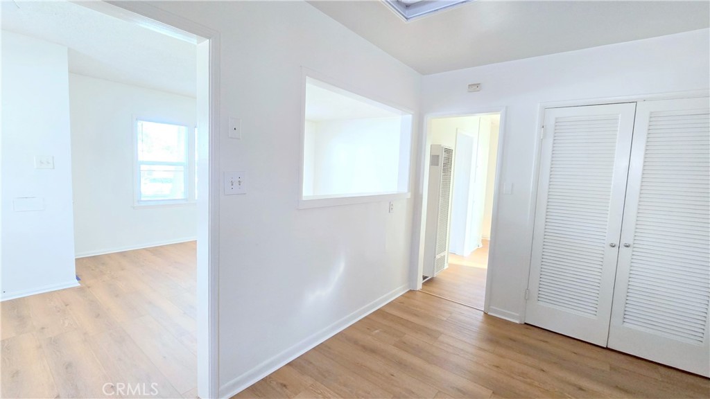 873 N 9th Avenue