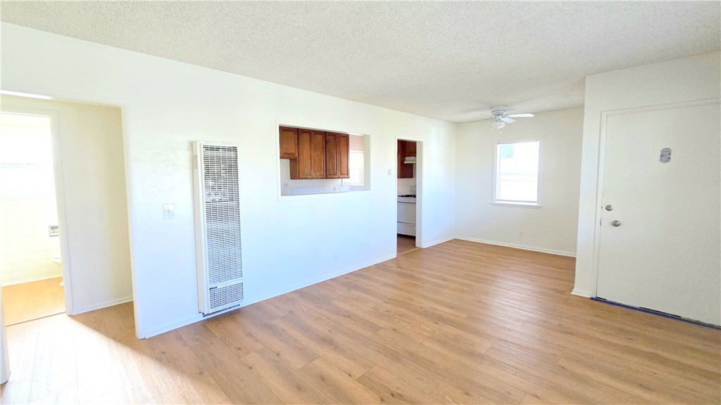 873 N 9th Avenue
