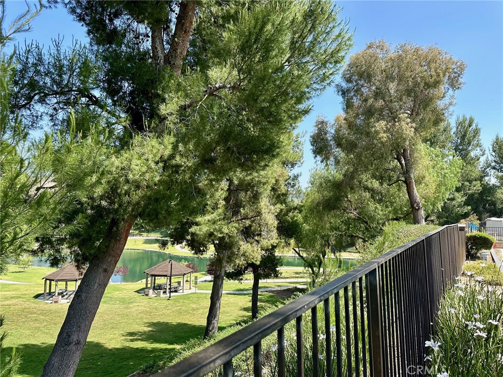 2211 Park Vista Lane