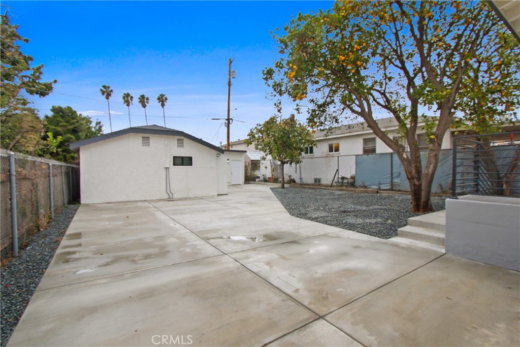 2619 Alice Street