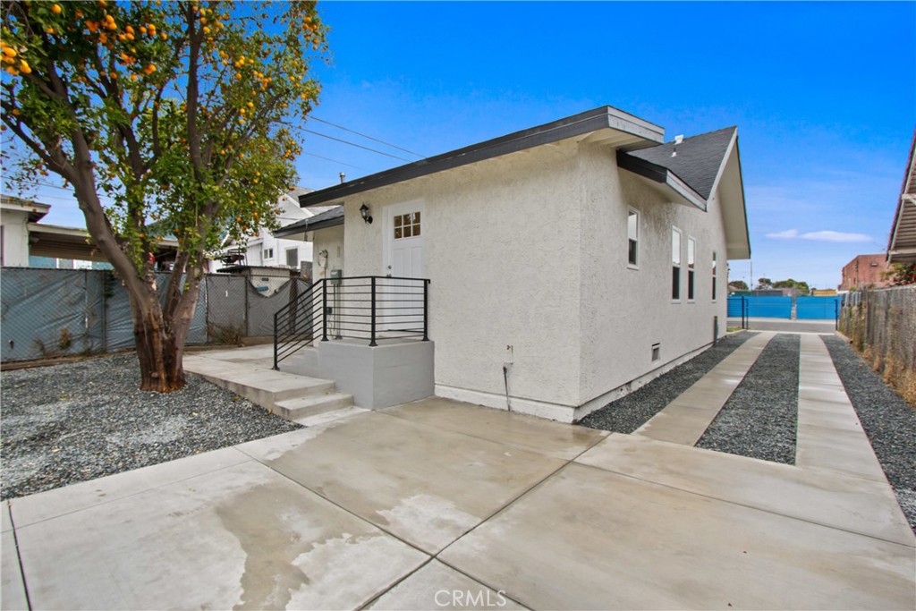 2619 Alice Street