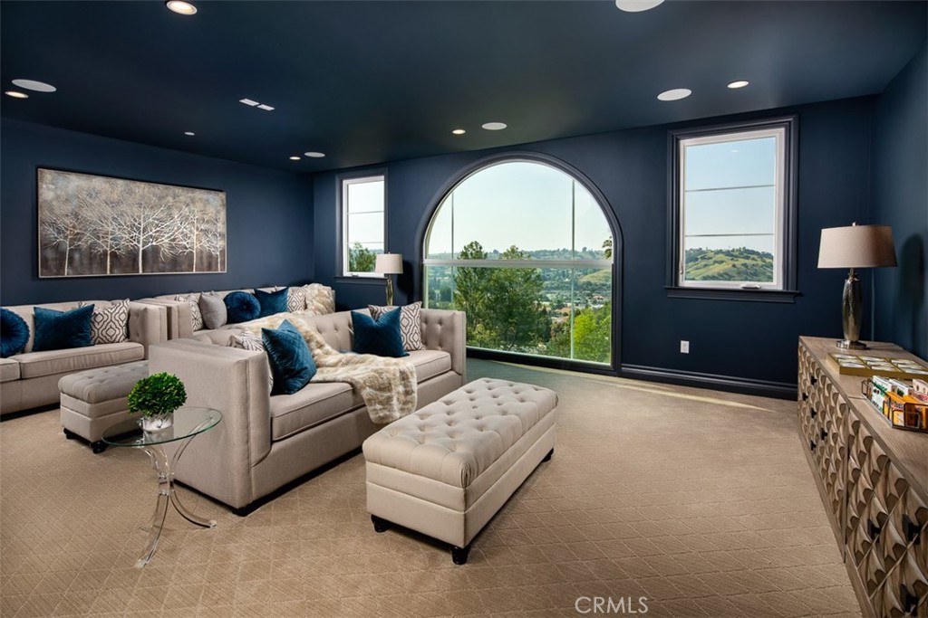 2868 Shadow Canyon Road