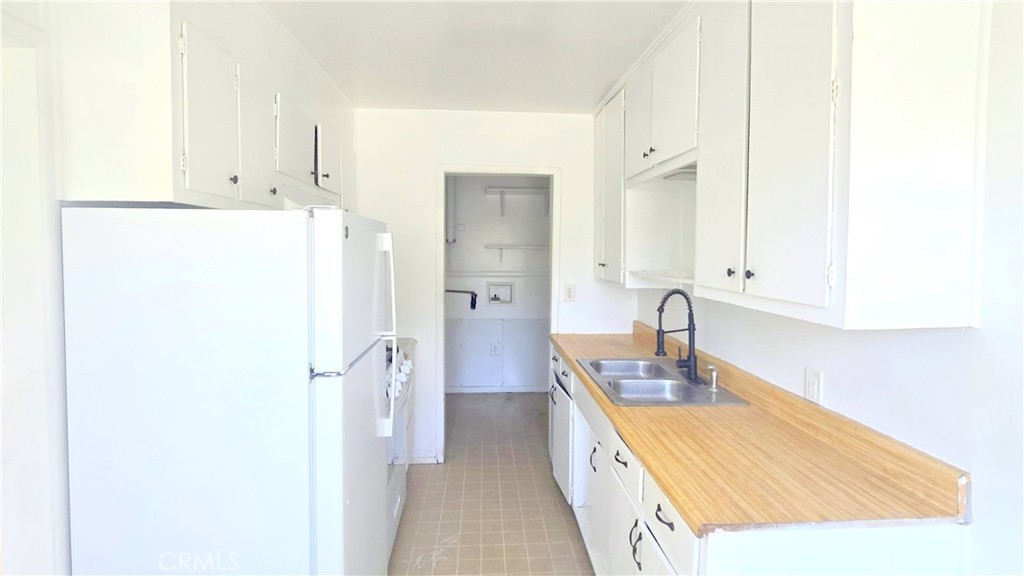 124 N 12th Avenue A