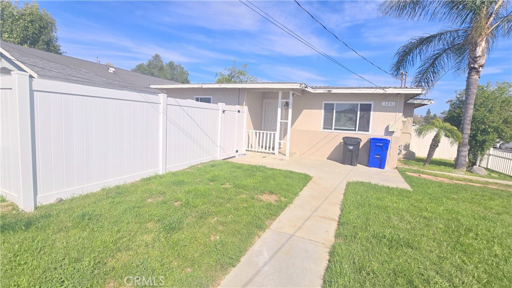 124 N 12th Avenue A