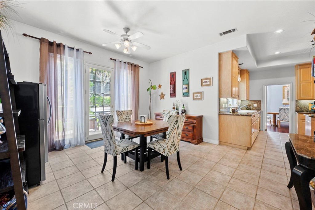 2862 Oak Knoll Drive