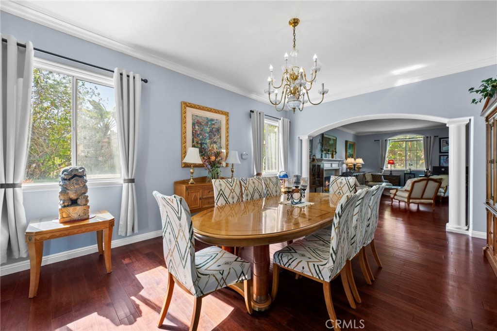 2862 Oak Knoll Drive