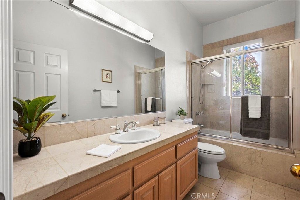 2862 Oak Knoll Drive
