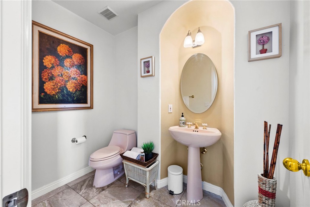 2862 Oak Knoll Drive