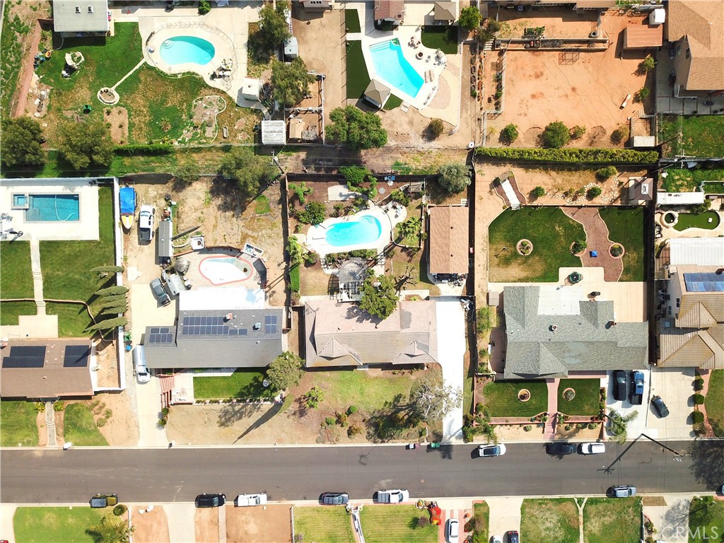 2110 6th Street
