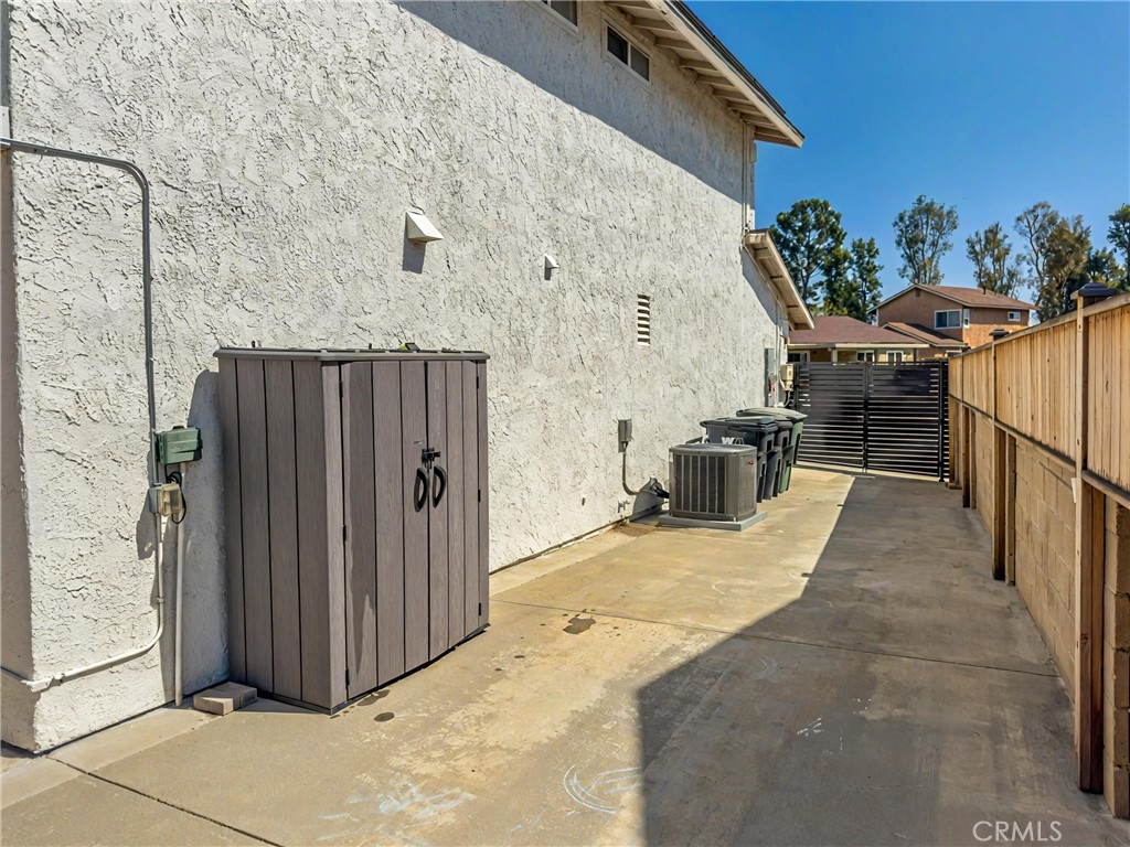 3906 Yellowstone Circle