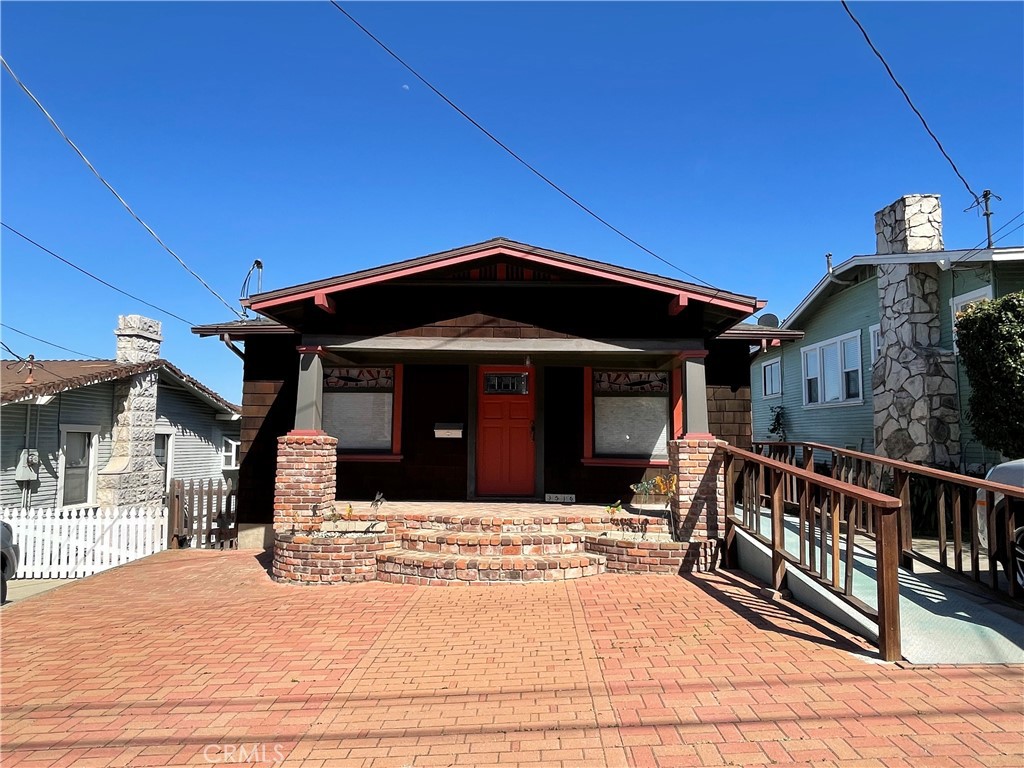 3516 S Kerckhoff Avenue