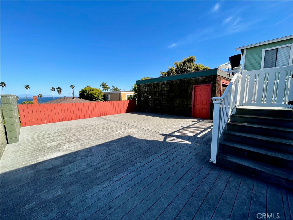 3516 S Kerckhoff Avenue