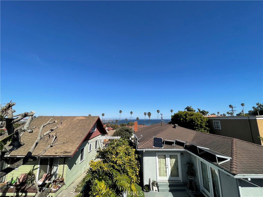 3516 S Kerckhoff Avenue