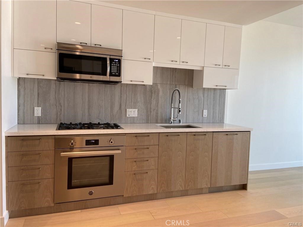 400 S Broadway 2504