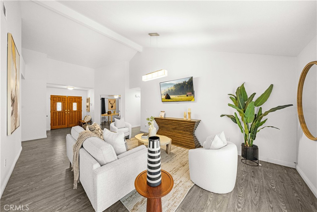 10154 Sun Valley Drive